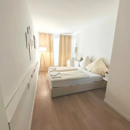 Premium * München